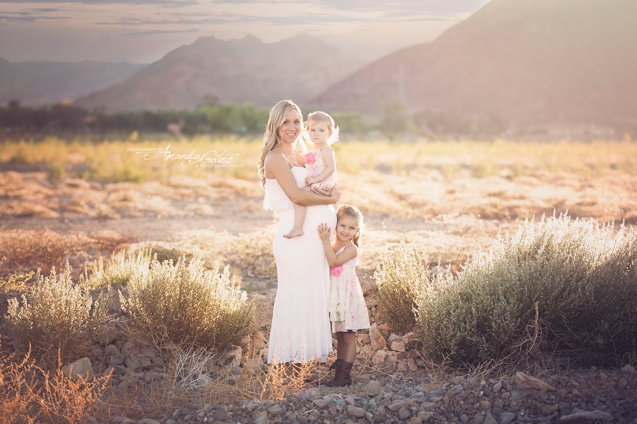 JENEE {LAKE MATERNITY} | LAS VEGAS MATERNITY PHOTOGRAPHER